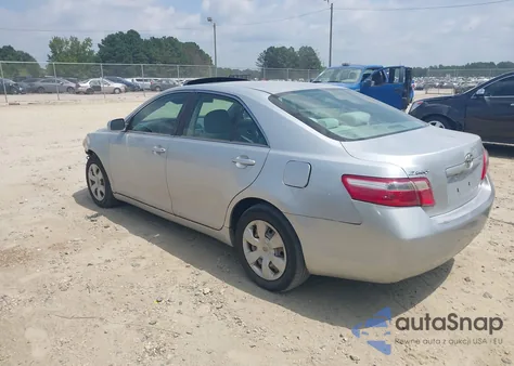 2007 Toyota Camry Le z USA, uszkodzony, nr VIN 4T1BE46K37U579087